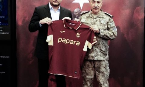 Trabzonspor Başkanı Doğan, Jandarma ve Özel Harekat'ı Ziyaret Etti