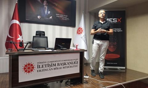 Yapay Zeka Destekli Medya Uzmanlığı Eğitimi Erzincan'da Gerçekleşti