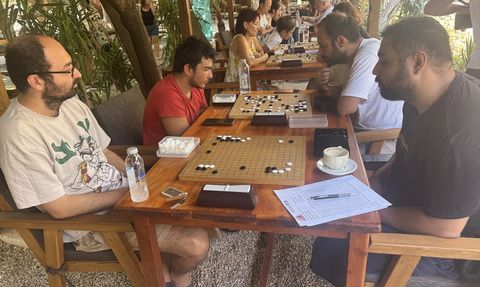 Antalya'da Zeka Oyunu Go Turnuvası Başladı