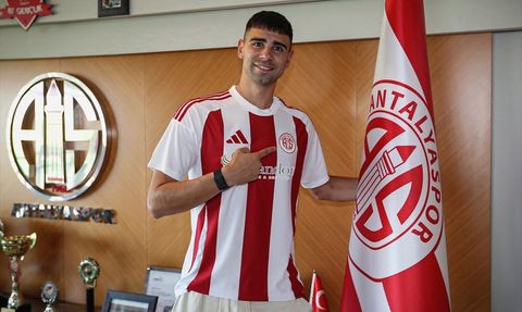 Antalyaspor Giannetti ile Anlaştı