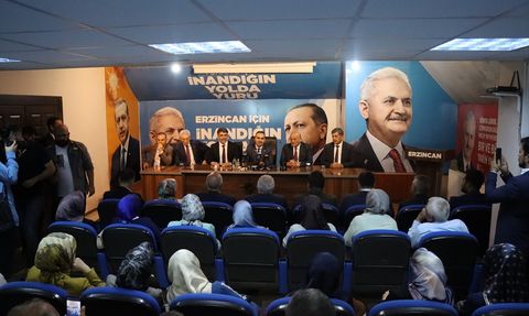 Bakan Kacır: Türkiye Avrupa'nın Tedarik Zincirinde Vazgeçilmez