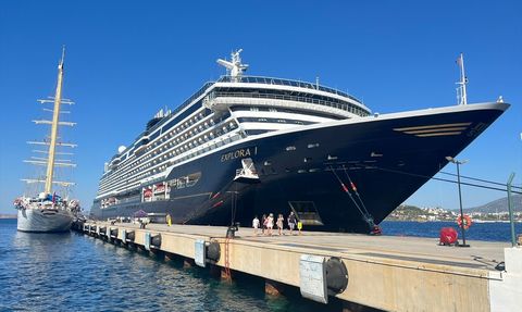 Bodrum'a İki Kruvaziyerle 959 Yolcu Geldi
