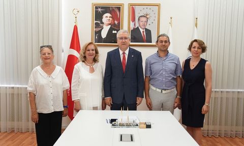 Ege Üniversitesi'nden Mikroplastik Kirliliğine Nükleer Çözüm