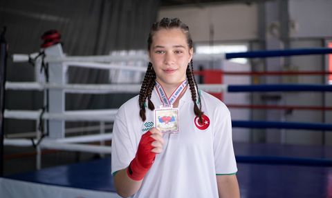Genç Boksör Fatma Belinay Ergin Avrupa Şampiyonası İçin Hazırlanıyor