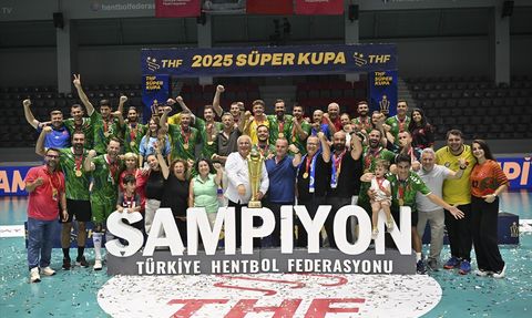 Nilüfer Belediyesi Hentbol Erkekler Süper Kupa'nın Sahibi