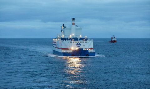 Rusya, Kuzey Deniz Yolu'ndaki Nükleer Buzkıran Filosunu Genişletiyor