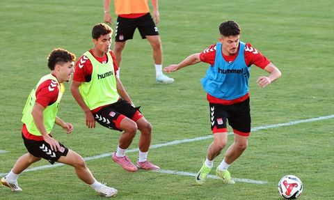 Sivasspor Pendikspor Maçı İçin Hazırlıklarını Başlattı