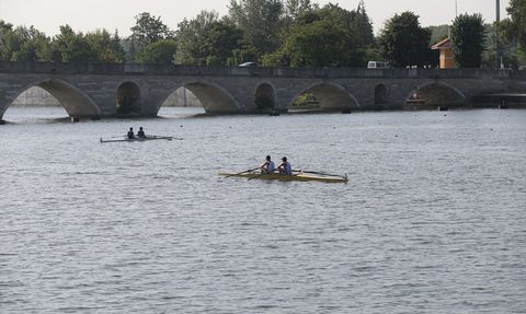Türkiye Gençler Kürek Şampiyonası Meriç Nehri'nde Başladı