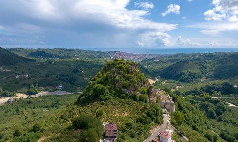 Ünye Kalesi Turizm Cenneti Oluyor
