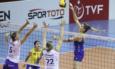 2025 Ahmet Göksu Özel Voleybol Turnuvası'nda İkinci Gün Müsabakaları Tamamlandı