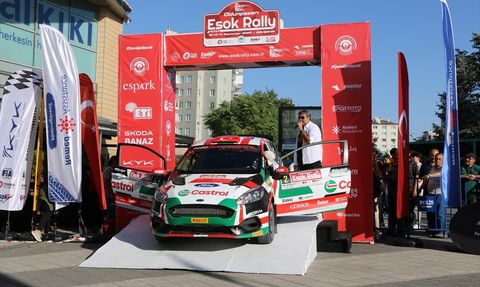 Eskişehir Rallisi'nde Buğra Banaz ve Onur Ahıskalı Birinci Oldu
