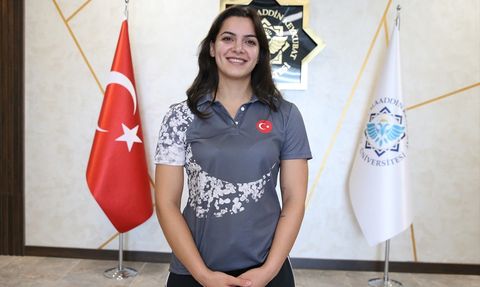 Esra Türkmen'in Hedefi Dünya Şampiyonluğu
