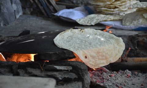 Gümüşhane'de Kadınların Kışlık Hazırlıkları İmece Usulü Devam Ediyor