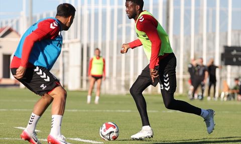 Sivasspor, Adana Demirspor Maçına Hazırlanıyor