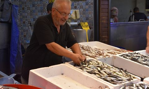 Trabzon'da Hamsi Fiyatları Yükseliyor