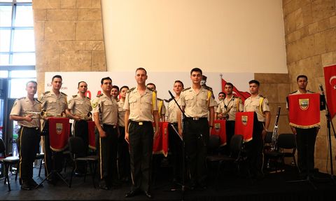 Trabzon'da Zafer Bayramı Coşkusu: Askeri Bando Konseri