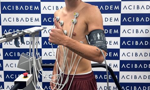 Trabzonspor, Beşiktaş'tan Ernest Muçi'yi Kiralık Olarak Kadrosuna Katıyor