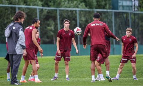 Trabzonspor, Fenerbahçe Maçı İçin Hazırlıklarını Sürdürüyor