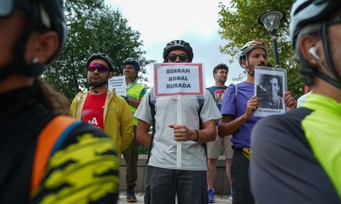 Triatlet Berkan Kobal İçin Protesto Gösterisi Düzenlendi