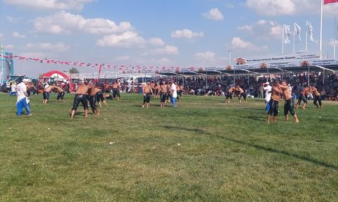 Yıldıray Pala Kel Aliço Pehlivan Yağlı Güreşleri'nin Başpehlivanı