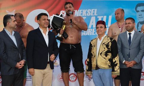 9. İsmet Atlı Karakucak Güreşleri Adana'da Gerçekleşti