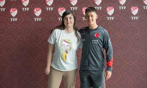 A Milli Futbol Takımı'ndan Otizmli Çocuklara Destek