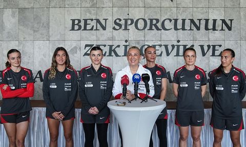 A Milli Kadın Futbol Takımından Kosova Maçları Öncesi Medya Günü