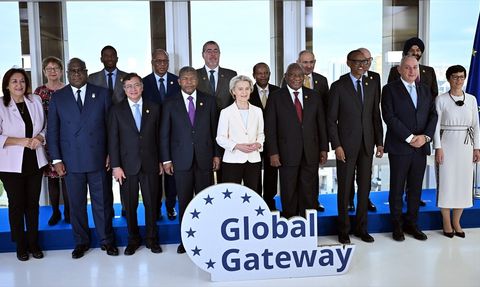 AB'nin Küresel Geçit Programı ile 400 Milyar Avro Yatırım Hedefi