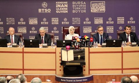 Aile ve Sosyal Hizmetler Bakanı Göktaş'tan Bursa'da Önemli Mesajlar