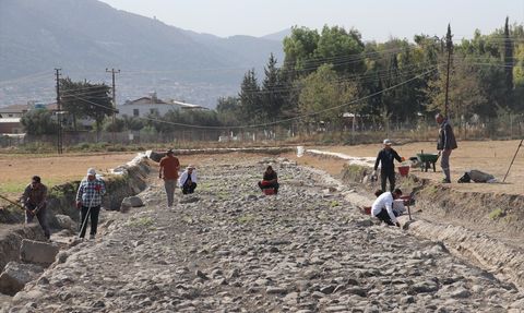 Antakya Antik Hipodromu'nda Kazı Çalışmaları Devam Ediyor