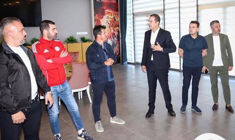 Antalyaspor, Emre Belözoğlu ile Ayrıldı