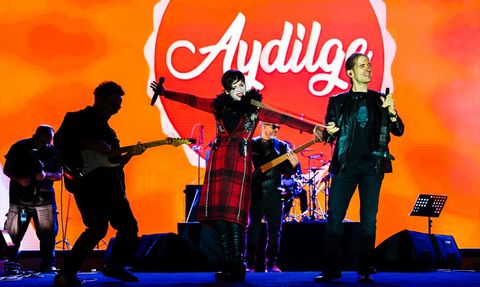 Aydilge, Malatya Kültür Yolu Festivali'nde Filistin'e Destek Verdi