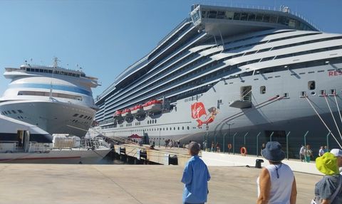 Bodrum'a İki Kruvaziyer Gemisiyle Geldi 3.308 Turist