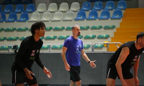 Bursa Büyükşehir Belediyespor Voleybolda Hedeflerini Büyütüyor