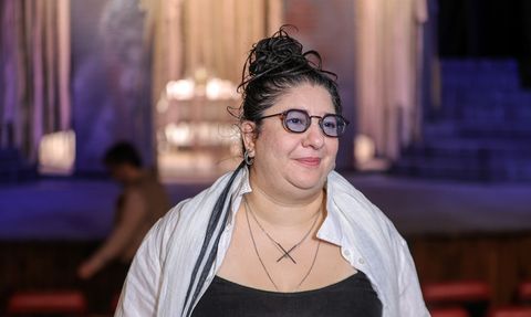 Bursa Devlet Tiyatrosu'nda 'Sevdalinka' Oyununu Kaçırmayın!