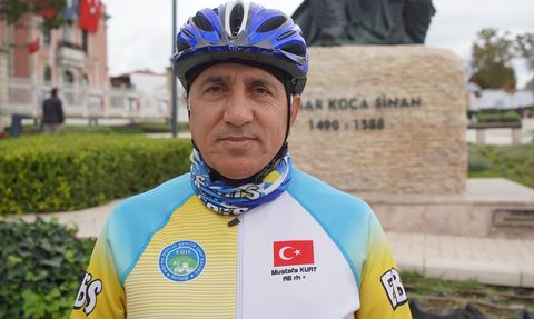 Edirne'de Cumhuriyet Kupası Bisiklet Yol Yarışı Heyecanı