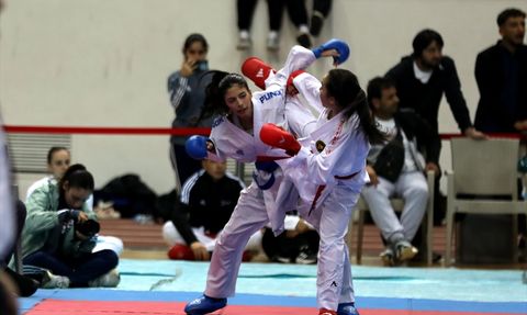 Elazığ'da 21 Yaş Altı Türkiye Karate Şampiyonası Tamamlandı