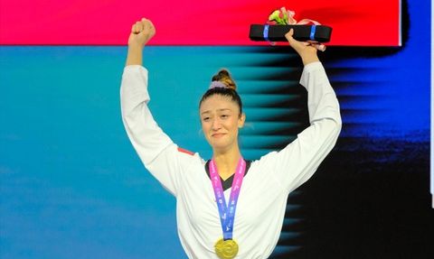 Emine Göğebakan Dünya Tekvando Şampiyonu