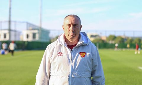 Göztepe'den Avrupa Hedefi: Stanimir Stoilov'un Açıklamaları