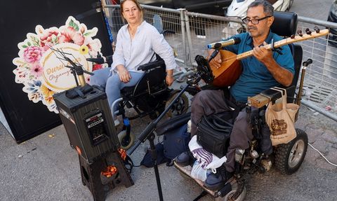 Mersin'de 7. Uluslararası Kushimoto Sokak Sanatçıları Festivali