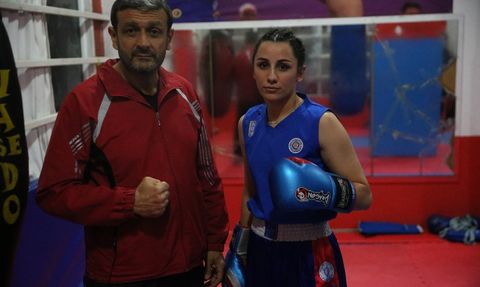 Milli Wushucu Berna Tut, İslami Dayanışma Oyunları'nda Altın Madalya Hedefliyor