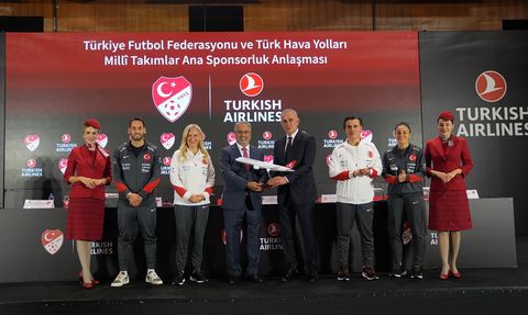 Türk Hava Yolları ve TFF ile Yeni Sponsorluk Anlaşması