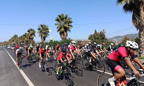 Türkiye Kupası 7. Etap Puanlı Yol Yarışları Alanya'da Başladı
