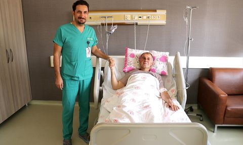 Van'da 4 Kilogramlık Kitle Ameliyatla Alındı