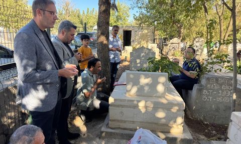Yasin Dikme'nin İkinci Yılı Anısına Mezarı Başında Tören Düzenlendi