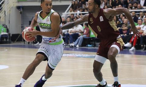 Yukatel Merkezefendi Belediyesi Basket Trabzonspor'u Yenerek Galip Geldi