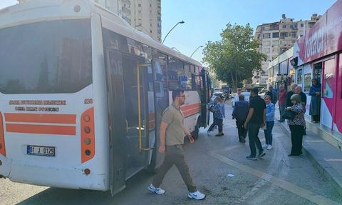 Adana'da Toplu Taşıma Ücretlerine Zam Tepkisi