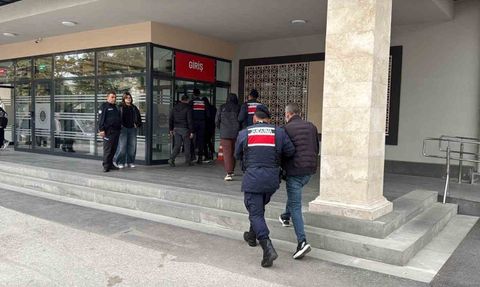 Afyonkarahisar'da Telefon Dolandırıcılarına Şok Baskın