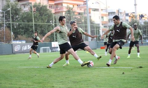 Alanyaspor, Trabzonspor Maçı Hazırlıklarına Başladı