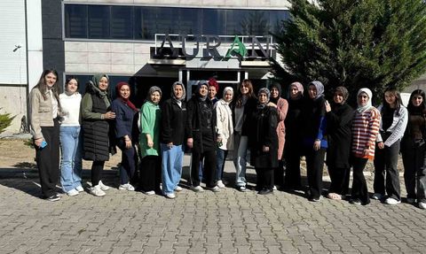 Auran Kozmetik Kadın İstihdamında Liderlik Yapıyor